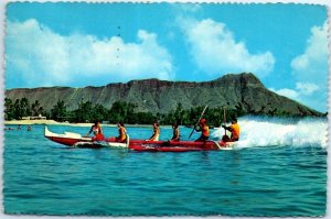 Postcard - Outrigger Canoe, Waikiki - Honolulu, Hawaii