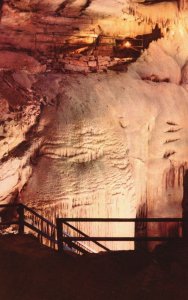 Vintage Postcard Beautiful Formation Frozen Niagara Mammoth Cave National Park 