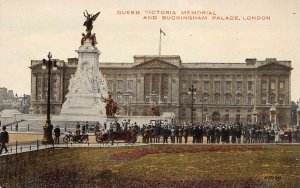 Queen Victoria Memorial & Buckingham Palace, London, England, Early Postcard