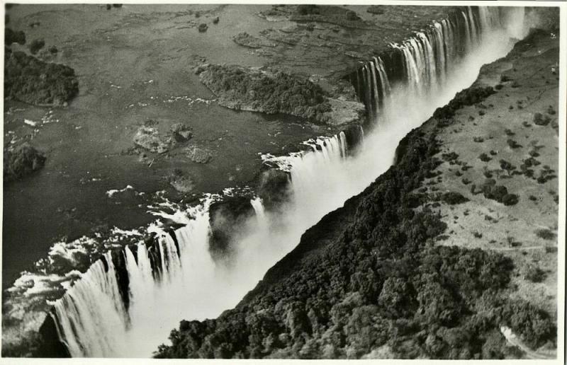 rhodesia, VICTORIA FALLS, Main Falls and Rainbow Falls from the Air (1940s) RPPC