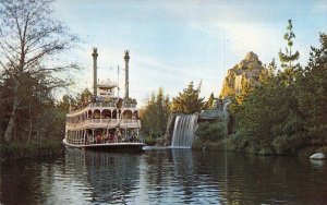 Disneyland, 010292,Mark Twain Rivers of America, Magic Kingdom, Old Postcard