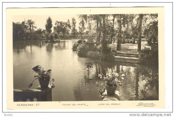 RP: Barcelona , Estany Del Parc , Spain , 00-10s