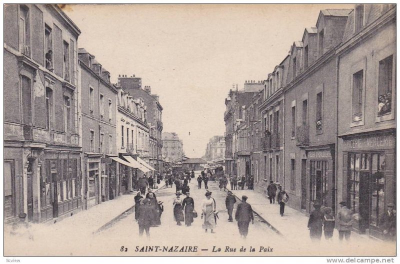 SAINT NAZAIRE , France , 00-10s ; La Rue de la Paix