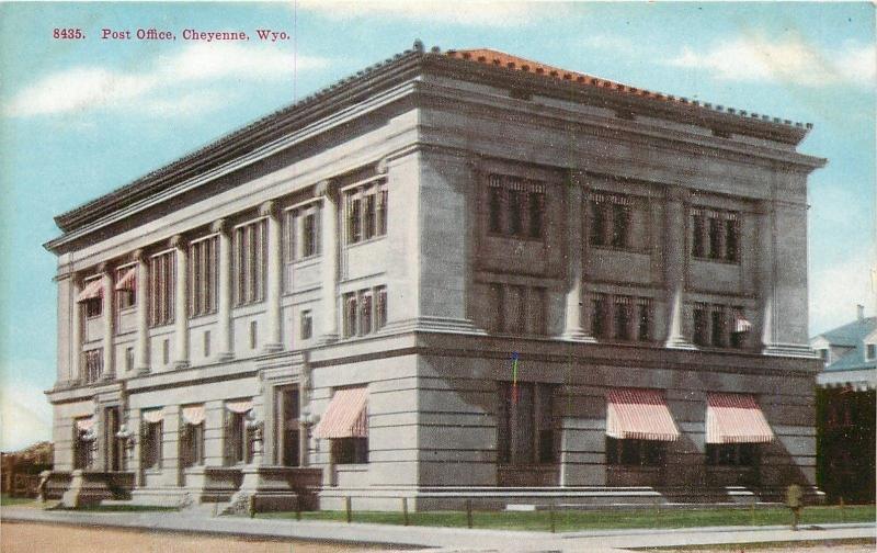 Cheyenne WyomingPost Office1910s Postcard