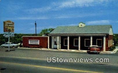 Hank's Dog House - Little Rock, Arkansas AR