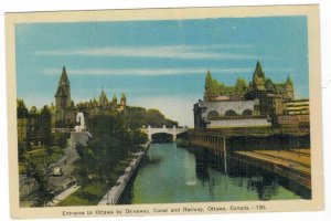 Canada 1945 Used Postcard Ontario Ottawa Entrance by Canal Railway Driveway