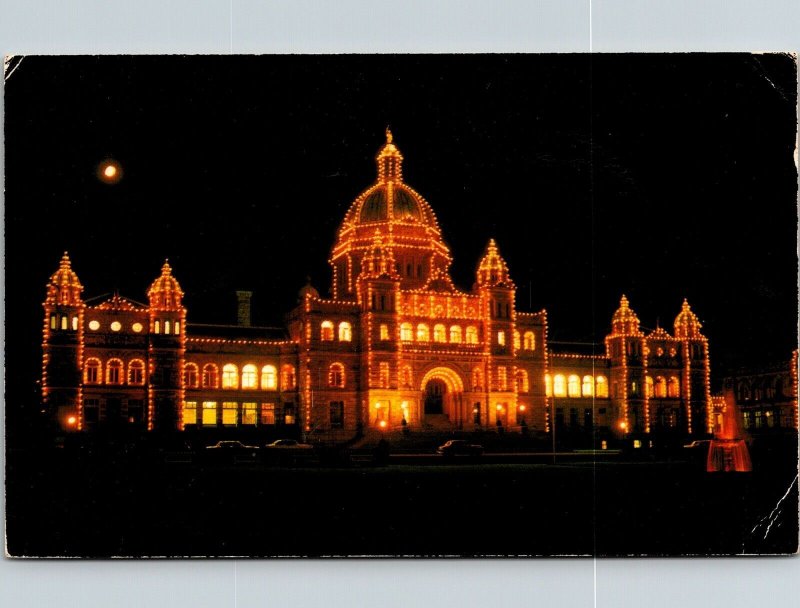 Parliament Buildings Victoria Bristish Columbia Canada Illuminated Postcard VTG  