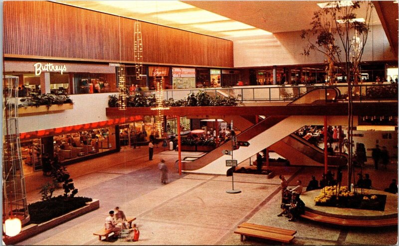 Garden Court Southdale Shopping Center Minneapolis Minnesota MN Postard VTG UNP  