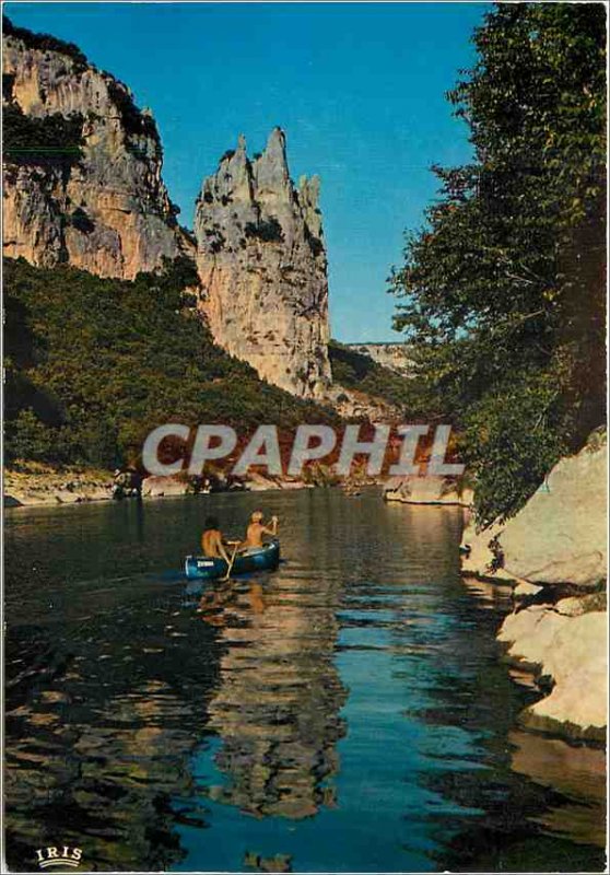 Postcard Modern Ardeche Picturesque The Rock of the Cathedral in the gorges o...