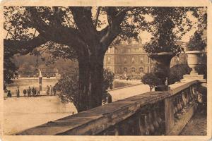 B23806 Jardin du luxembourg Paris  france