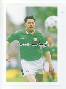 TC0056 - Ireland Republic Captain - Andy Townsend -postcard Barratt Europes Best