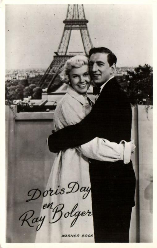 CPA AK Artiste Cinema Film - Doris Day & Ray Bolger (91539)