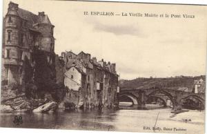 CPA ESPALION - La Vieille Mairie et le Pont Vieux (174028)