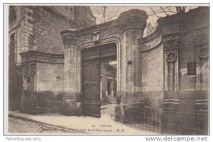 Exterior View, Portail de l'Hotel Gouin, Tours, France 1900-10s