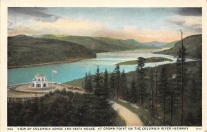 Columbia Gorge, Vista House, Crown Point Columbia River Highway, Oregon OR  