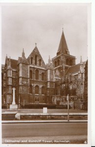 Kent Postcard - Cathedral and Gundulf Tower - Rochester - Ref 9376A