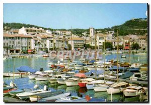Modern Postcard Cassis General view of Port