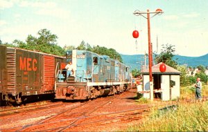 Trains Boston & Maine Railroad's Locomotive 1720 At The Ball Signal Whit...