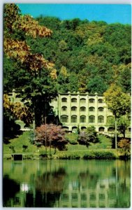 Postcard - Assembly Inn - Montreat, North Carolina