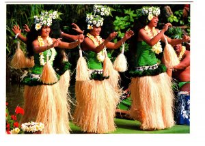 Woman Dancers of Tahiti, Polynesian Cultural Center