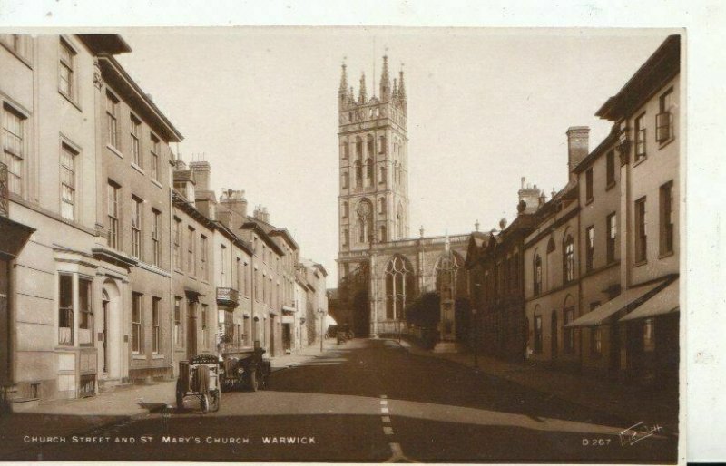 Warwickshire Postcard - Church Street and St Mary´s Church - Warwick - Ref 7149A