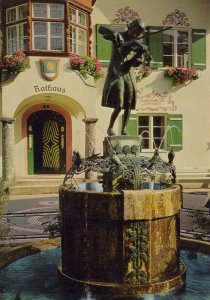Austria Postcard -Mozartbrunnen in St.Gilgen Am Wolfgangsee,Salzkammergut RR7653