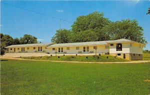 Zanesville Ohio 1960s Postcard Maysville Motel