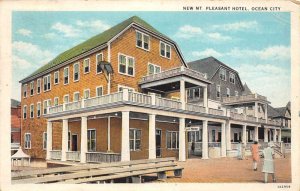 Ocean City Maryland scene at new Mt. Pleasant Hotel vintage pc DD8000