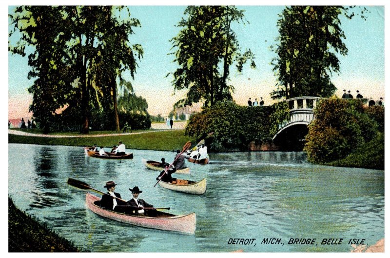 Detroit MI Bridge Belle Isle Canoeing Scene Postmarked 1910 Vintage Postcard