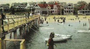 Postcard Antique View of Bathing at Crescent Beach in Niantic, CT.     S9