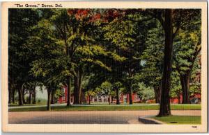 The Dover Green Public Square Dover Delaware c1946 Vintage Postcard N02