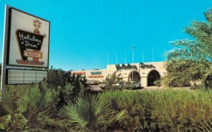 Jordan Holiday Inn Aqaba Vintage Postcard 07.25 