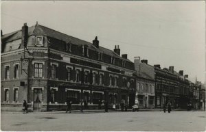 CPA Hirson Avenue de la Gare, les Hotels FRANCE (1051956)