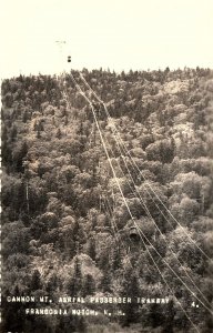 1930 CANNON MT N.H. FRANCONIA NOTCH AERIAL PASSENGER RAILWAY RPPC POSTCARD P1657