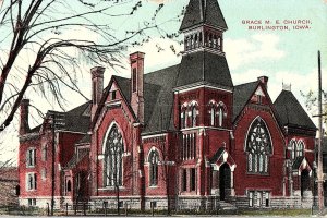 Postcard CHURCH SCENE Burlington Iowa IA AI4827