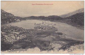 MASSIF DE CARLITTE, Pyrenees Orientales, France; Etang de PRADEILLE, Pres les...