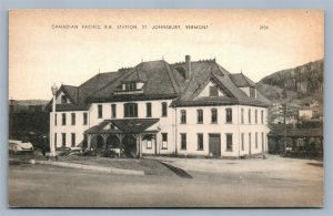 ST.JOHNSBURY VT RAILROAD STATION ANTIQUE POSTCARD RAILWAY TRAIN DEPOT