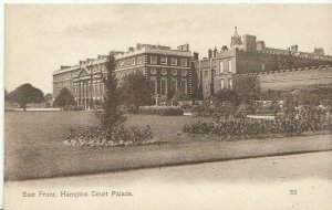 Middlesex Postcard - East Front - Hampton Court Palace  ZZ745