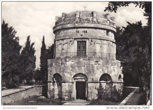 Italy Ravenna Mausoleum Of Teodoric 6th Century