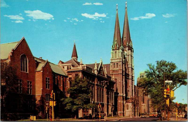 Vtg Marquette University Law School Gesu Church Milwaukee WI Postcard