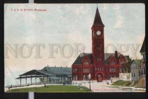 3100671 USA C. & N.W. Station Milwaukee Vintage PC