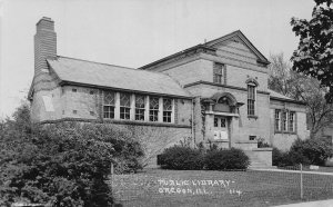 J83/ Oregon Illinois RPPC Postcard c1930s Public Library Building  40