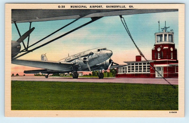 GAINESVILLE, GA Georgia MUNICIPAL AIRPORT Tower c1940s AIRPLANE Linen Postcard