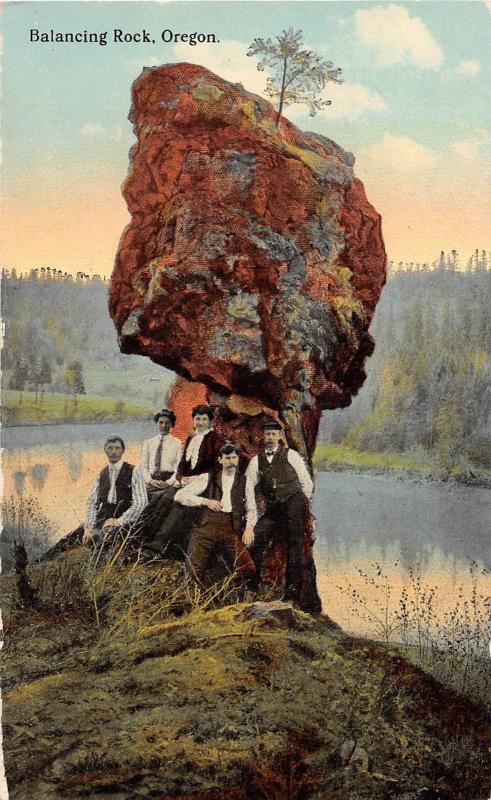 D53/ Balancing Rock Oregon Or Postcard c1910 Southern Pacific Railroad Line Men
