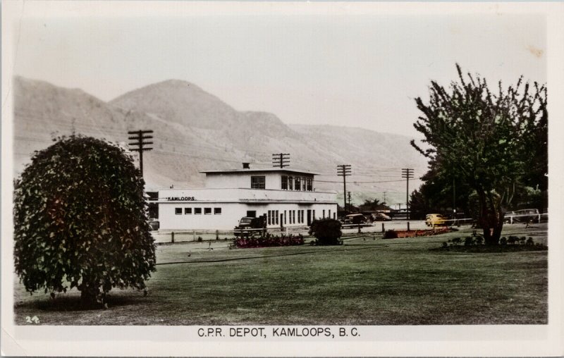 CPR Depot Kamloops BC British Columbia c1951 Gowen Sutton RPPC Postcard H10