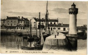 CPA QUIBERON - Le Phare et la Jetée de Port Haliguen (209748)