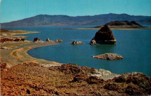Nevada Pyramid Lake 1968