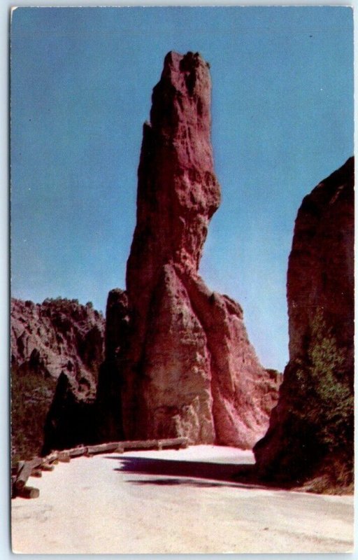 Postcard - Totem Pole Rock, Needles Highway, Black Hills - South Dakota