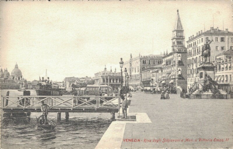 Italy Venezia Riva degli Schiavoni e Mon a Vittorio Eman 03.32