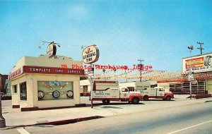 CA, Santa Monica, California, Smith General Tire Service Store, Trucks